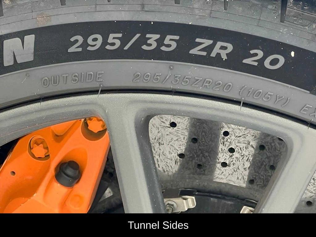 Used 2018 McLaren 570S Spider image 18