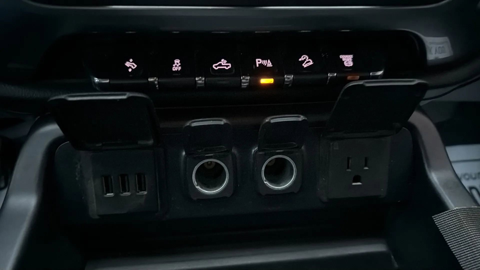 Used 2015 Chevrolet Silverado 2500 LTZ w/ Duramax Plus Package image 27