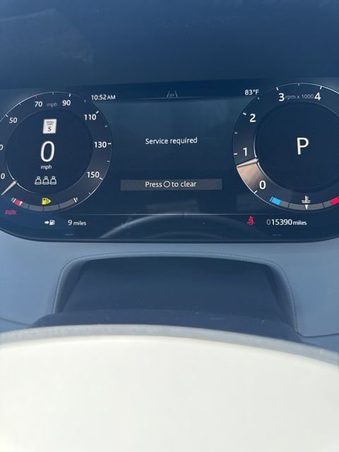 Used 2024 Land Rover Range Rover Sport SE image 1