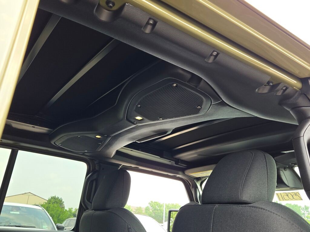 New 2025 Jeep Wrangler Sport S image 12