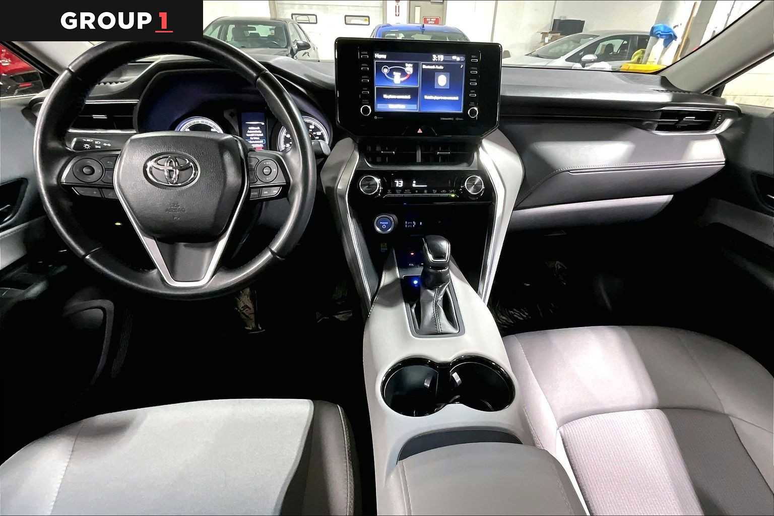 Certified 2021 Toyota Venza LE image 15