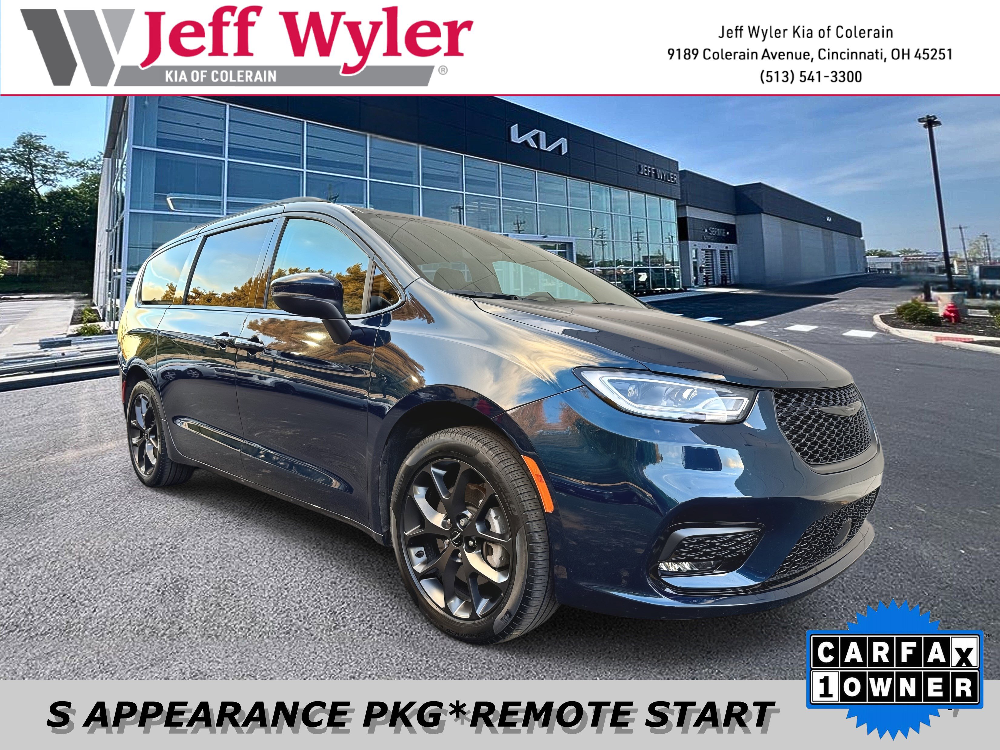 Used 2023 Chrysler Pacifica Touring-L w/ S Appearance Package