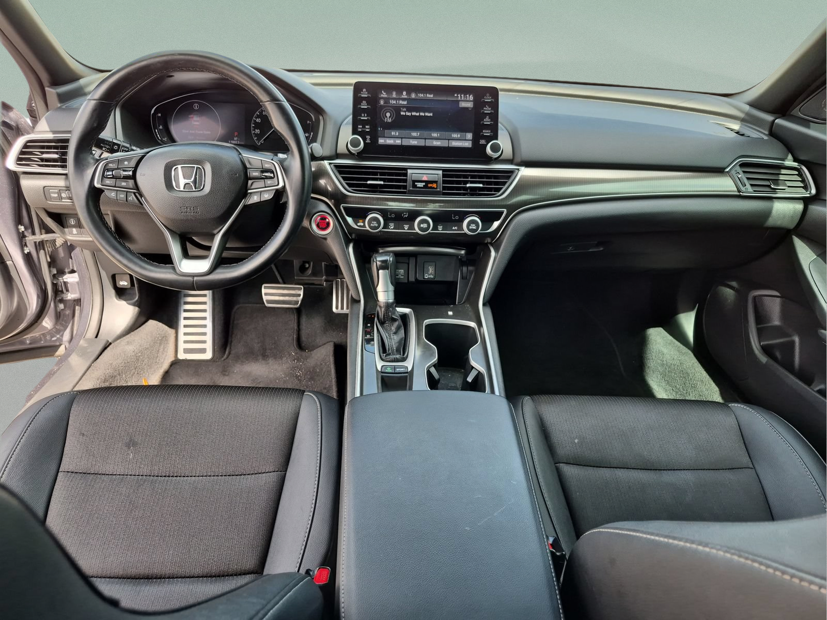 Used 2020 Honda Accord Sport image 17