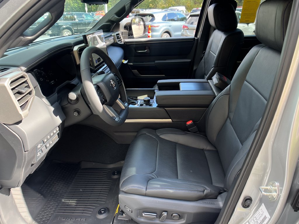 New 2026 Toyota Tundra Platinum AWD/4WD image 9