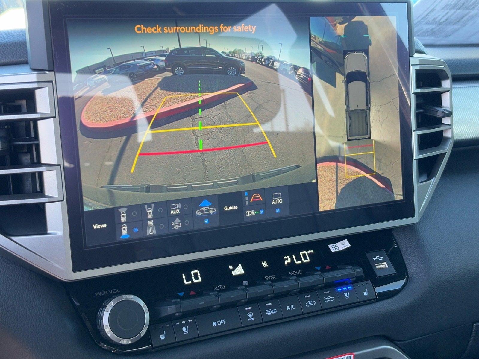 Used 2025 Toyota Tundra Limited image 25