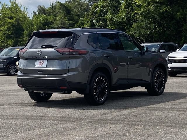 Used 2026 Nissan Rogue Dark Armor FWD image 3