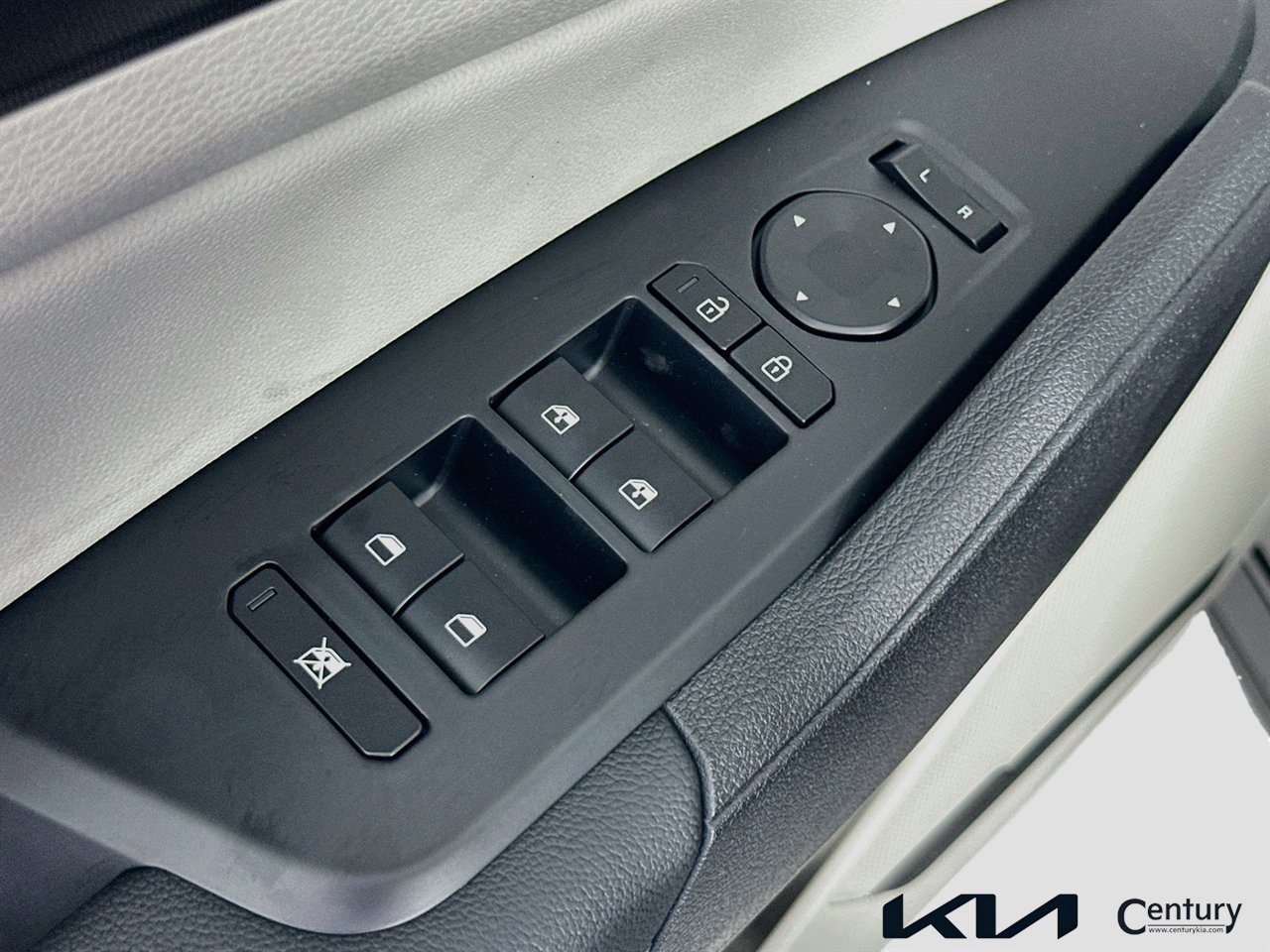 New 2027 Kia Sportage EX AWD/4WD image 15