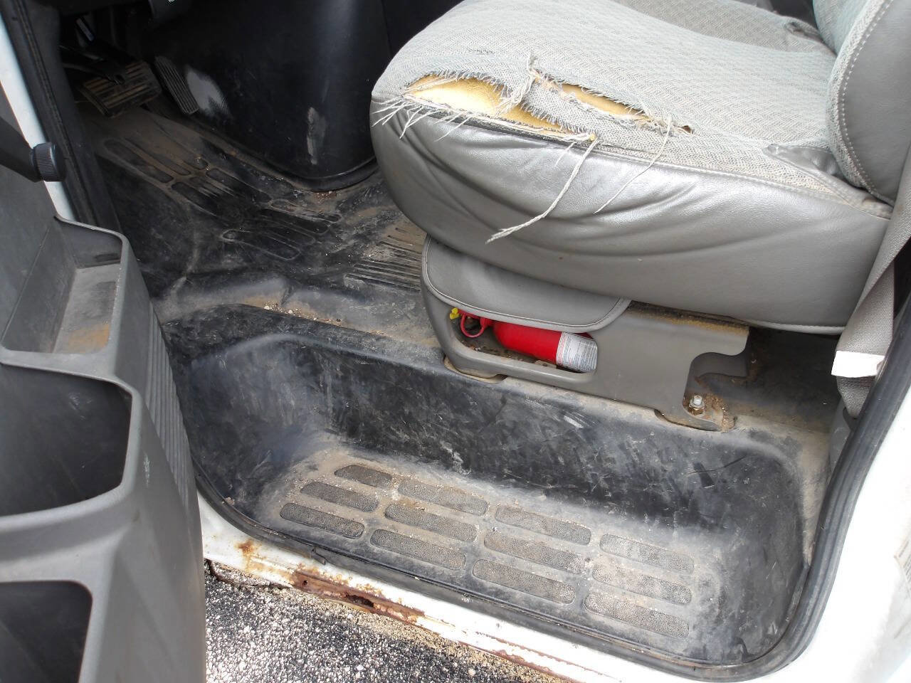 Used 2003 GMC Savana 3500 image 10