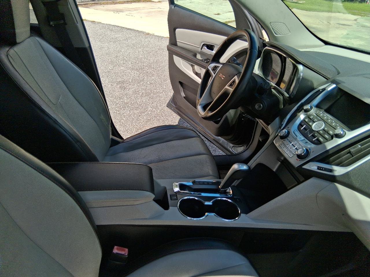Used 2011 GMC Terrain SLT FWD image 14