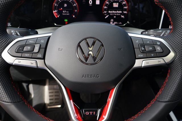 New 2025 Volkswagen GTI SE image 19
