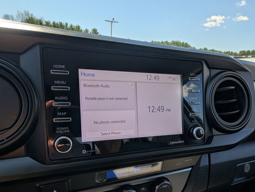 Used 2022 Toyota Tacoma SR AWD/4WD image 21