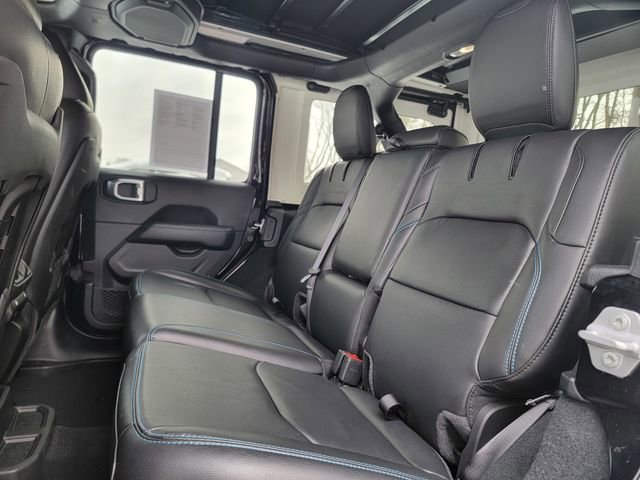 Certified 2022 Jeep Wrangler Unlimited Rubicon 4xe w/ Cold Weather Group image 21