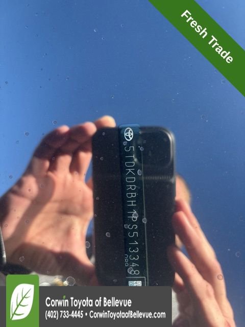 Used 2023 Toyota Highlander XSE image 18