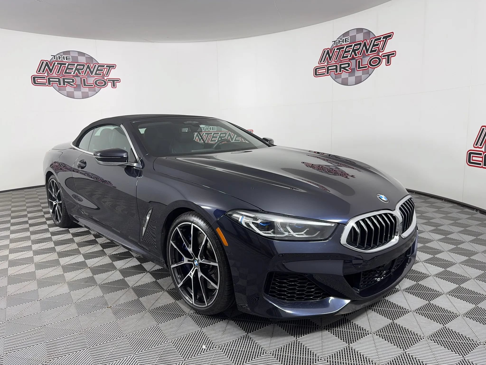 Used 2019 BMW M850i xDrive Convertible AWD/4WD image 17