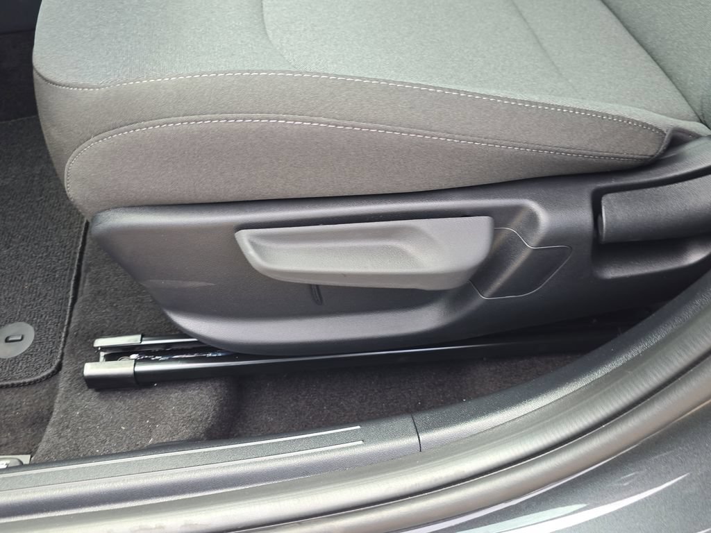 New 2026 Kia K4 FWD image 20