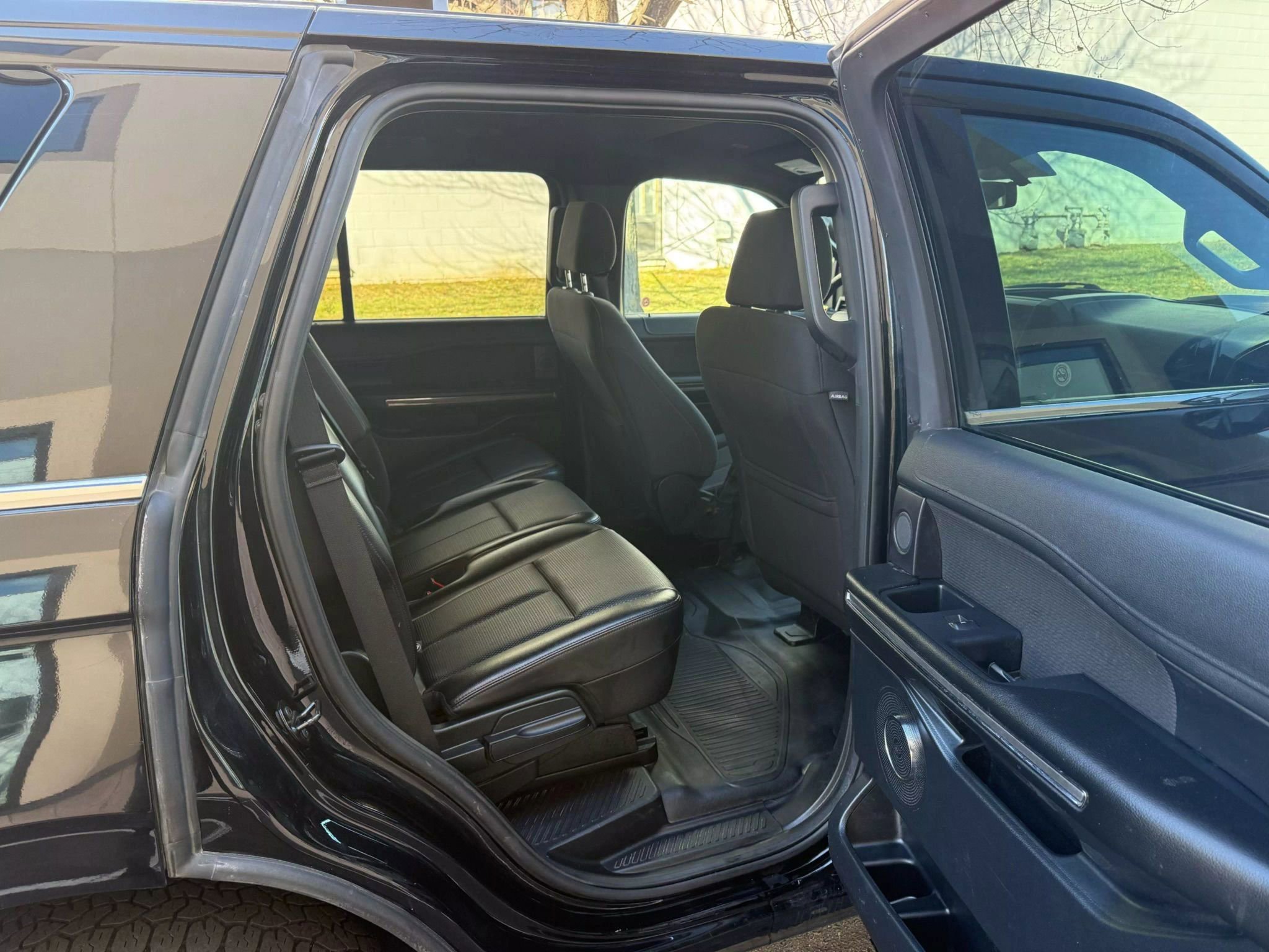 Used 2018 Ford Expedition XL w/ Fleet Convenience Package image 22