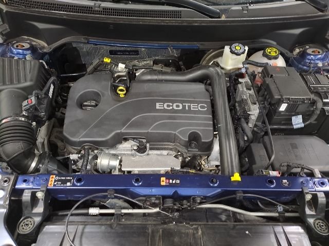 Used 2022 GMC Terrain SLE w/ Driver Convenience Package image 7