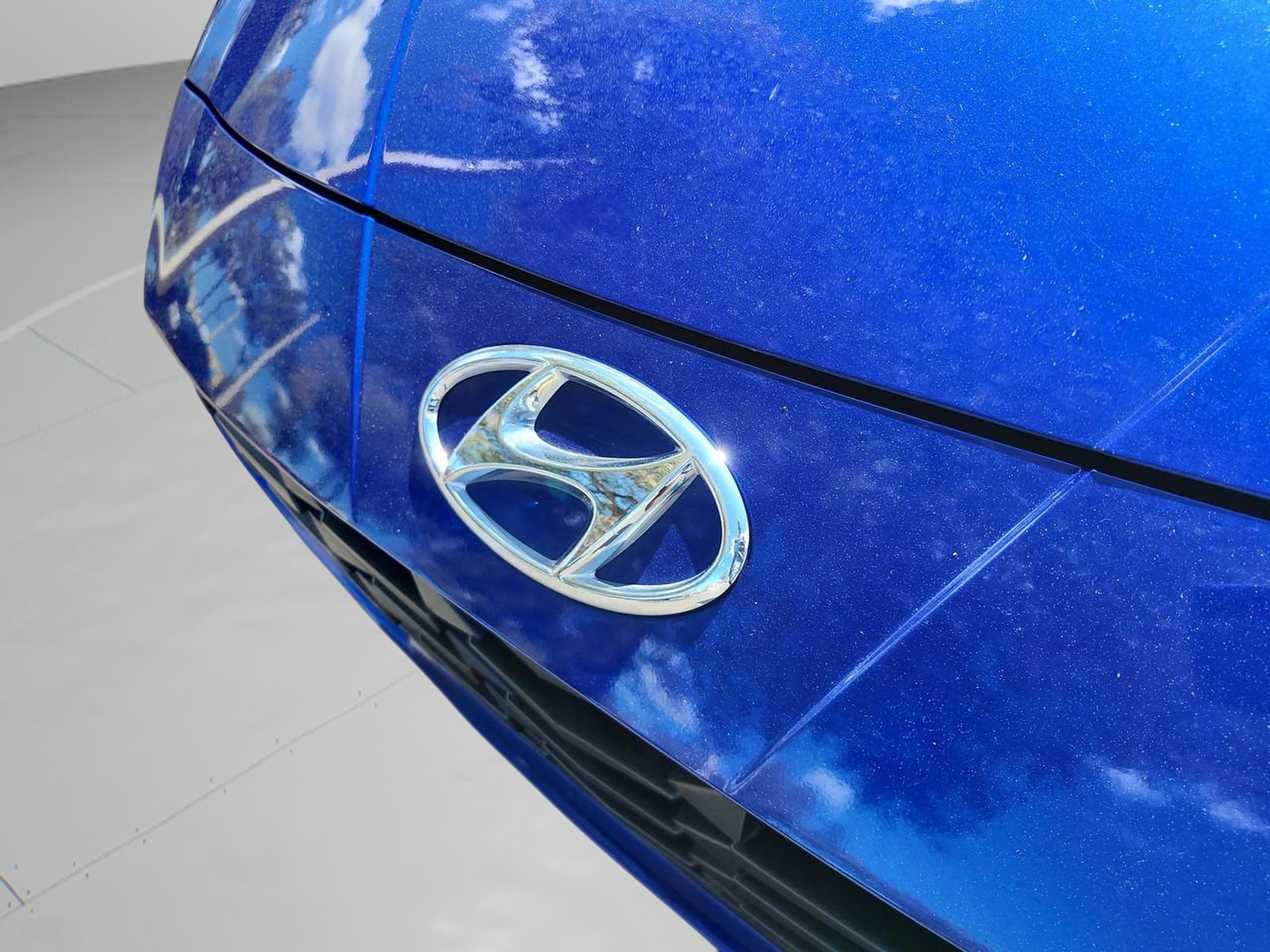 Certified 2023 Hyundai Elantra SEL image 22