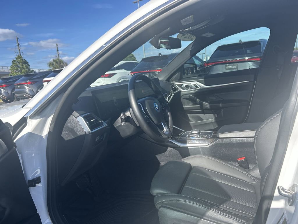 Used 2024 BMW i4 eDrive40 w/ Convenience Package image 30