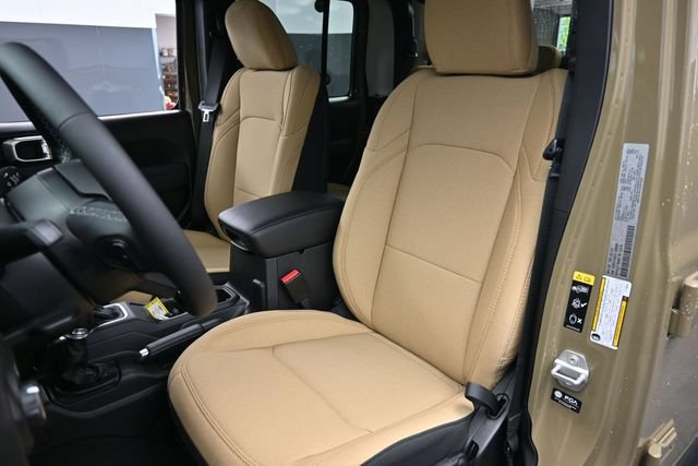 New 2026 Jeep Gladiator Willys AWD/4WD image 14