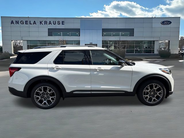 New 2027 Ford Explorer Platinum w/ 3.0L Ultimate Package RWD image 9