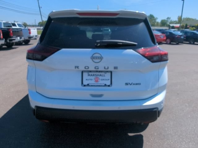 Used 2024 Nissan Rogue SV AWD/4WD image 29
