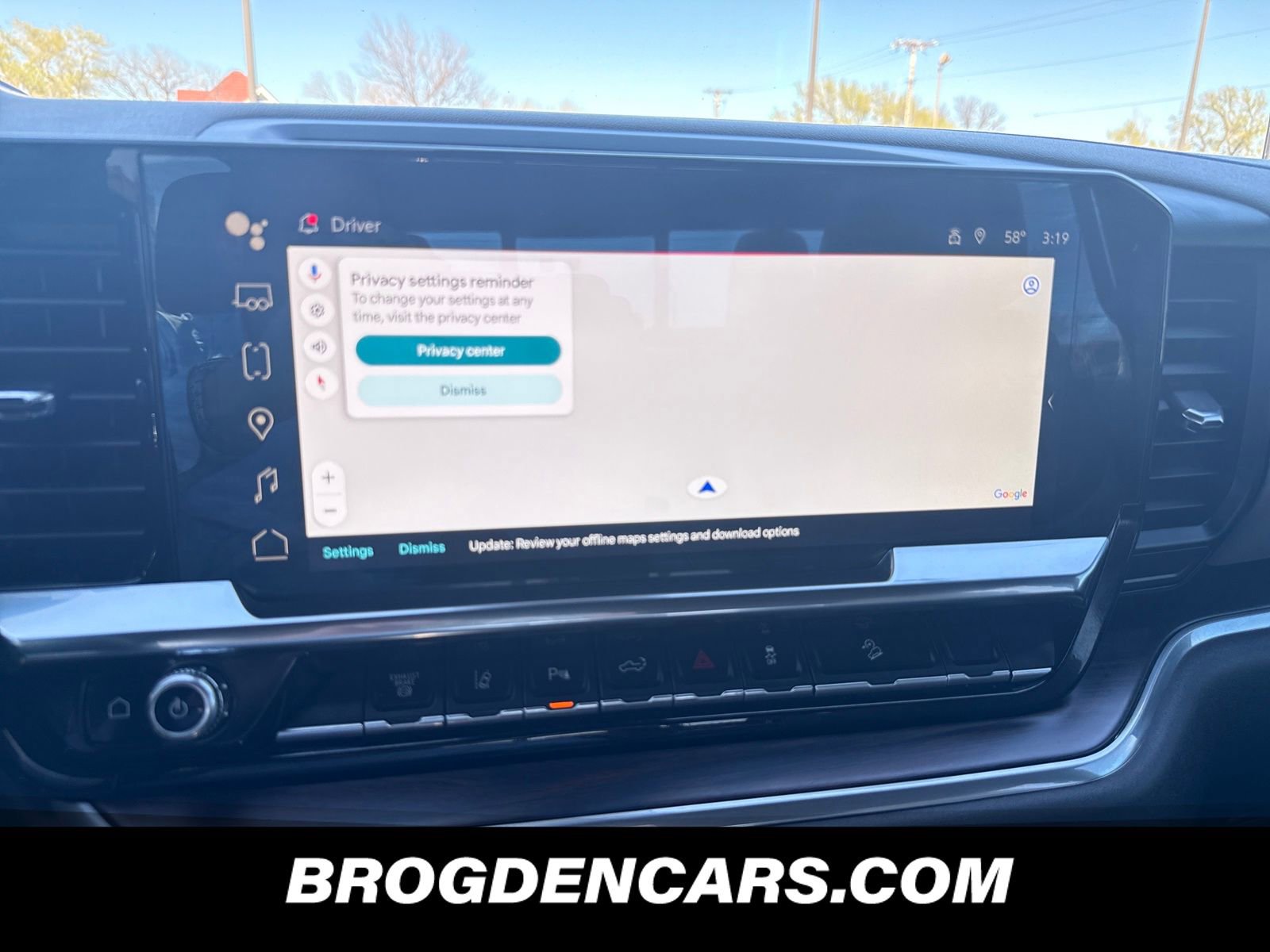 Used 2024 GMC Sierra 2500 SLT w/ SLT Premium Package image 7