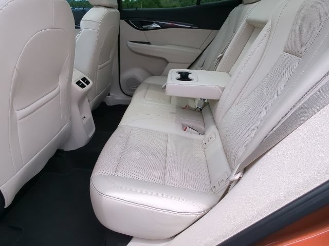 Used 2022 Buick Envision Essence w/ Technology Package I FWD image 26