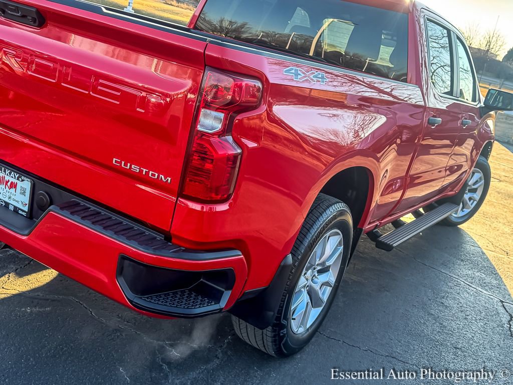 Used 2022 Chevrolet Silverado 1500 Custom image 9