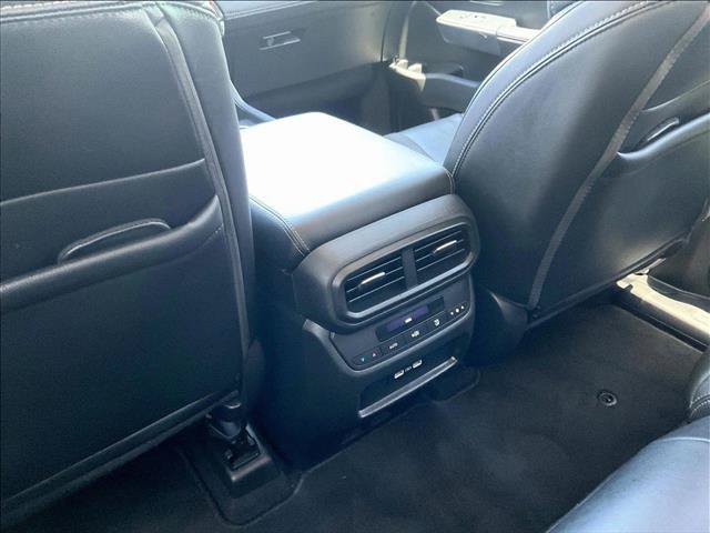Used 2023 Honda Pilot Touring image 24