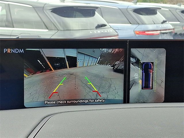 Used 2025 Lincoln Navigator Reserve image 19