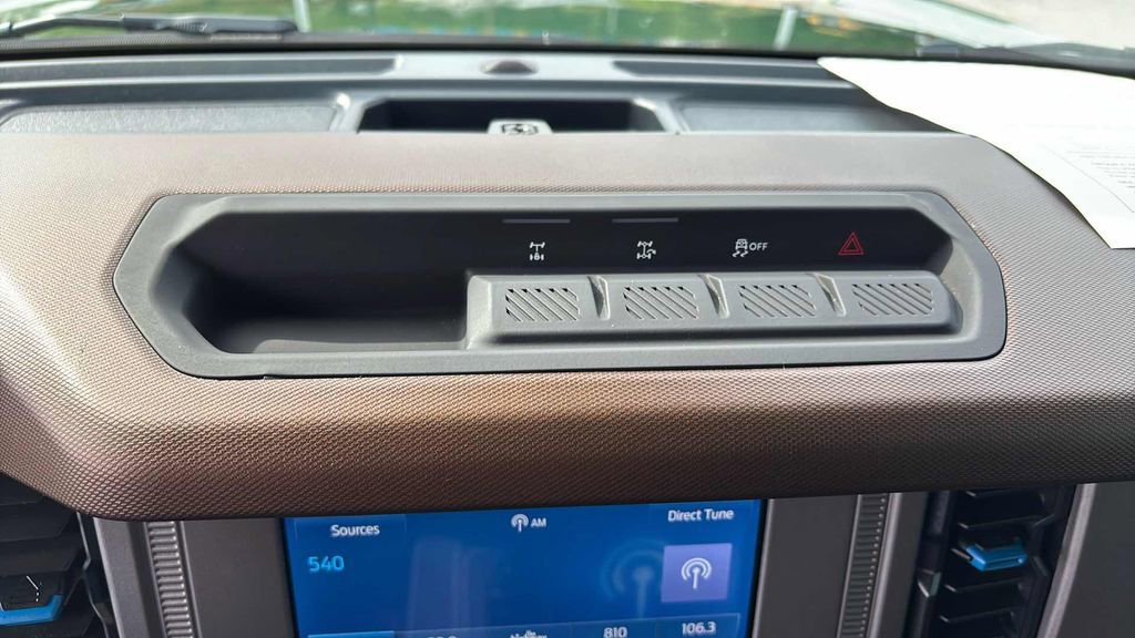 Used 2023 Ford Bronco Outer Banks image 31