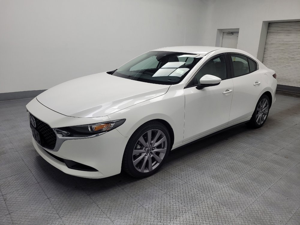 Used 2019 MAZDA MAZDA3 Sedan w/ Preferred Package image 2