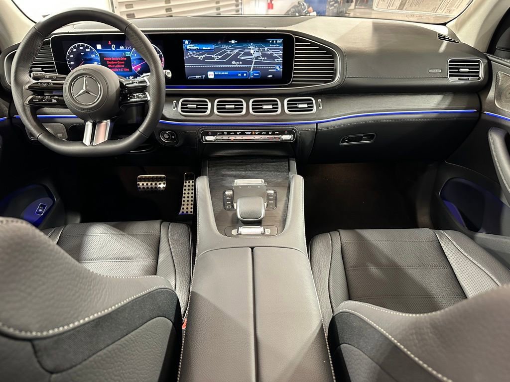 New 2026 Mercedes-Benz GLS 450 4MATIC image 4