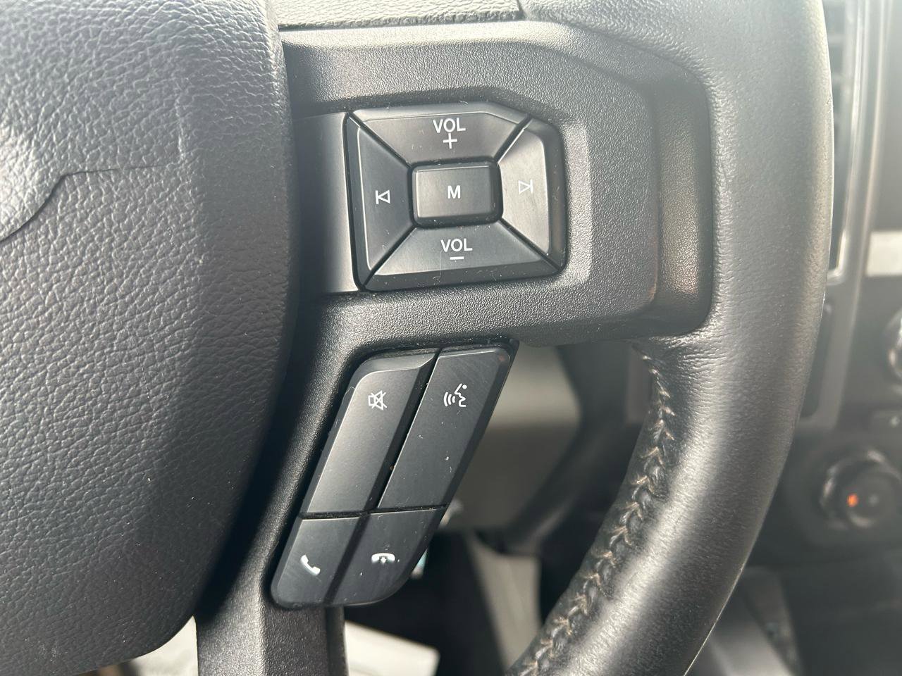 Used 2018 Ford F150 XLT w/ Equipment Group 302A Luxury image 18