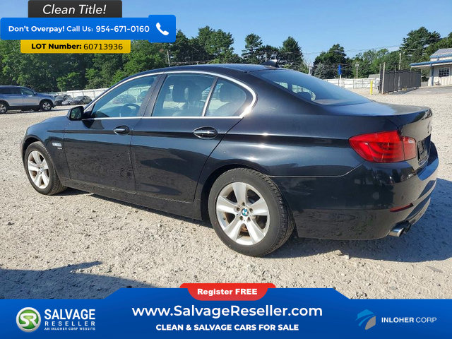 Used 2012 BMW 528i xDrive Sedan AWD/4WD image 3