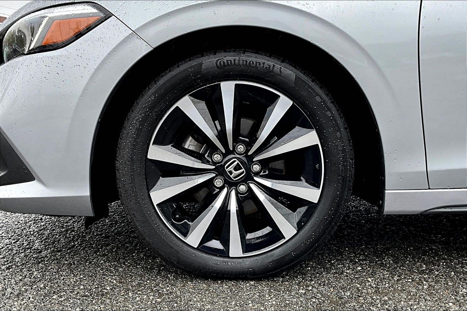 Certified 2024 Honda Civic EX-L image 8