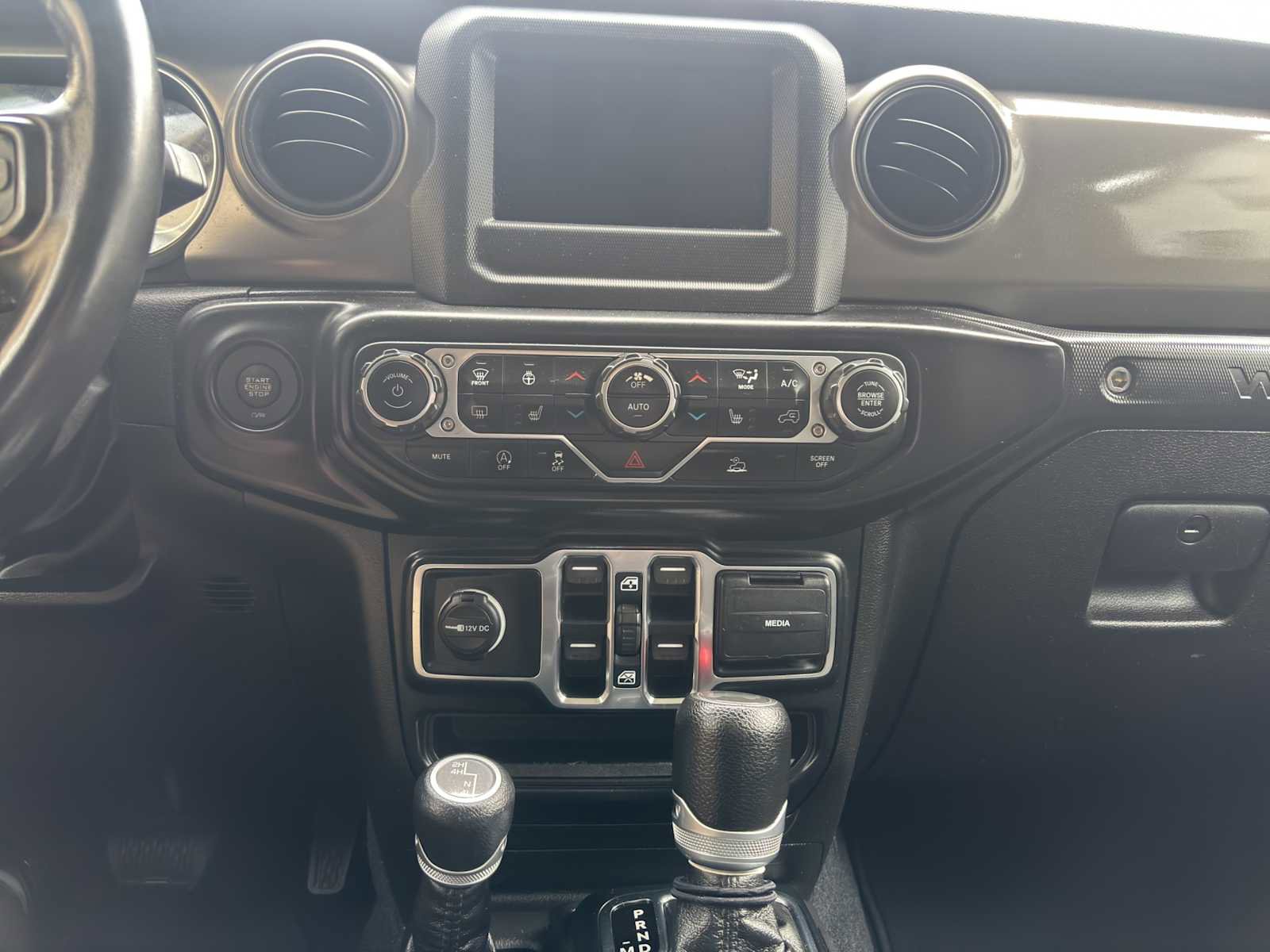 Used 2021 Jeep Wrangler Unlimited Sport image 14