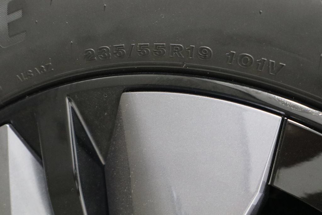 Used 2023 Nissan Ariya FWD image 34