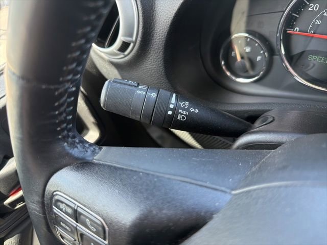 Used 2016 Jeep Wrangler Unlimited Sahara w/ Dual Top Group AWD/4WD image 35