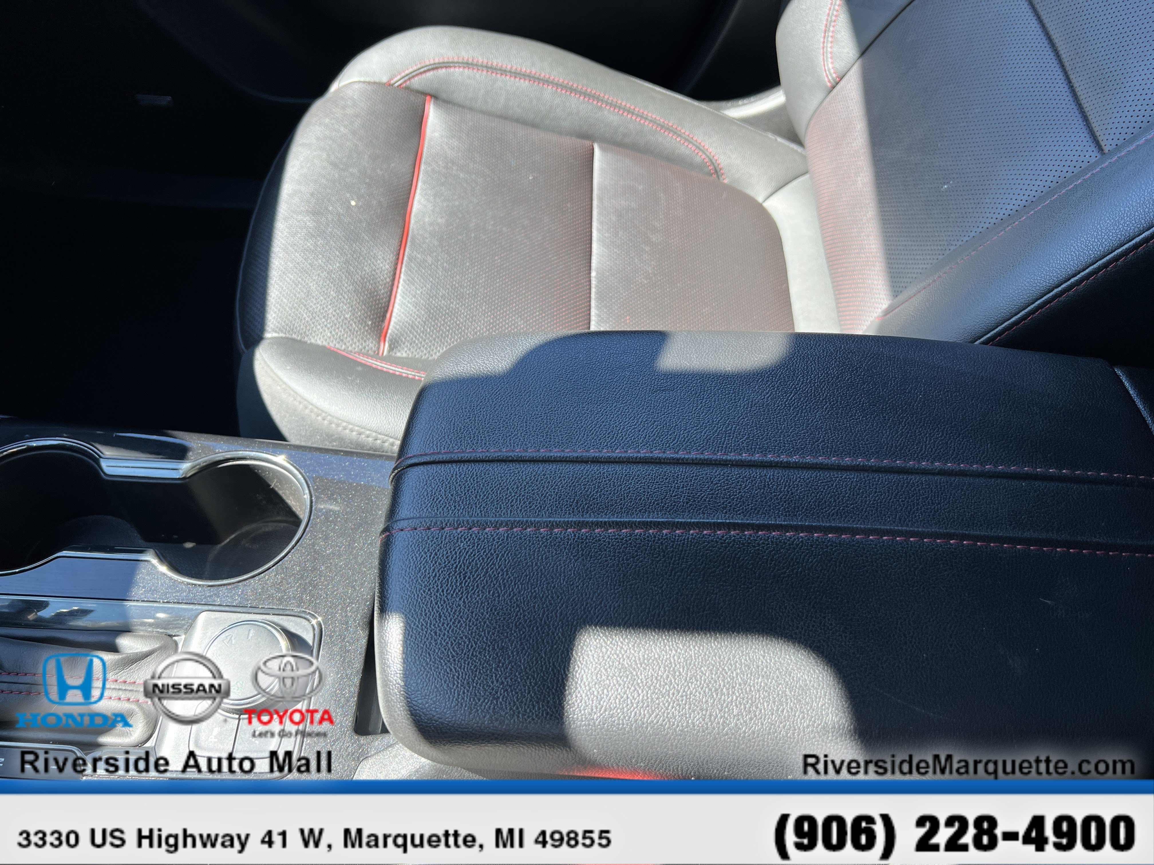 Used 2021 Chevrolet Blazer RS w/ Enhanced Convenience Package AWD/4WD image 20