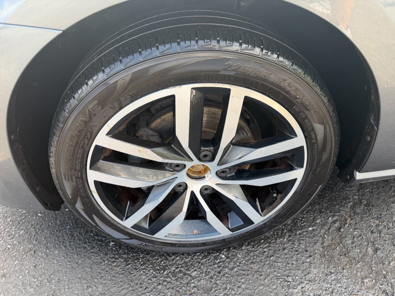 Used 2016 Volkswagen Golf Limited Edition FWD image 14