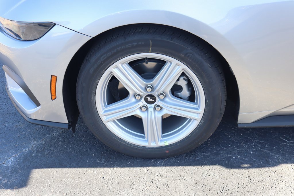 New 2026 Ford Mustang Coupe image 15