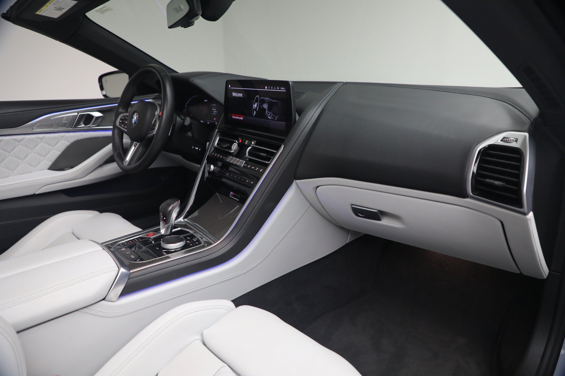 Used 2023 BMW M8 Competition w/ M Carbon Exterior Package AWD/4WD image 19