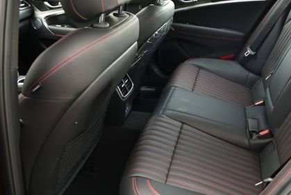 New 2025 Genesis G70 3.3T Advanced image 29