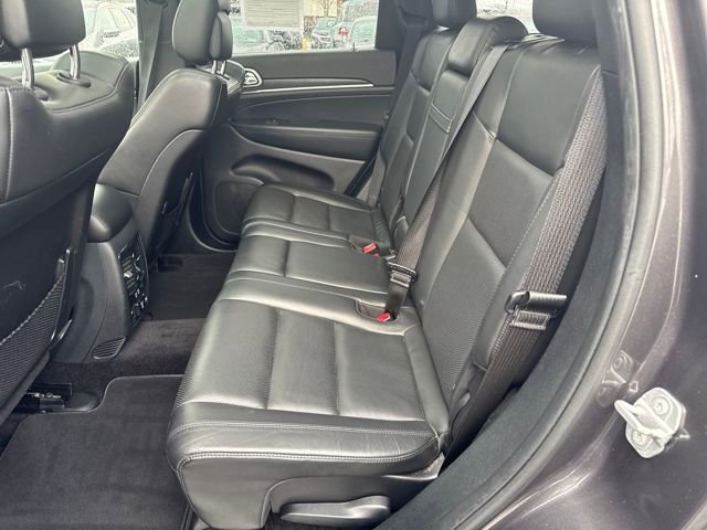 Used 2018 Jeep Grand Cherokee Limited w/ Luxury Group II image 25