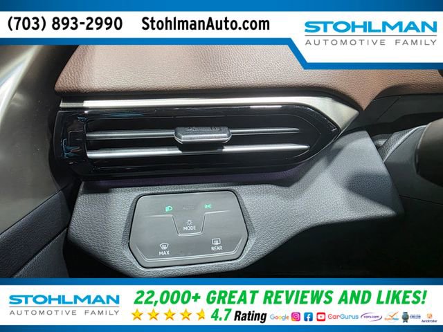 Used 2023 Volkswagen ID.4 2WD image 19