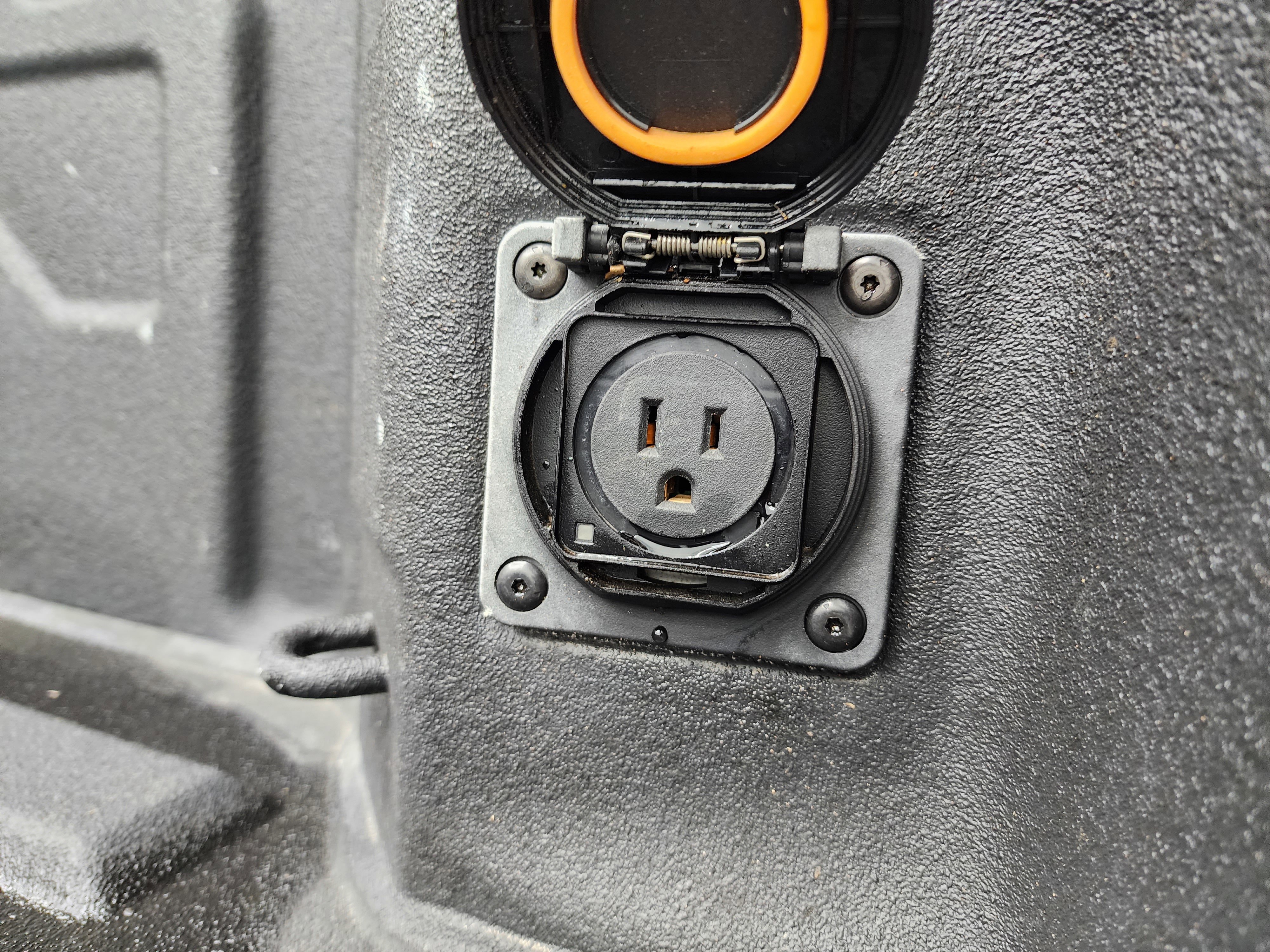 Used 2025 Chevrolet Silverado 3500 LT w/ All Star Edition image 33