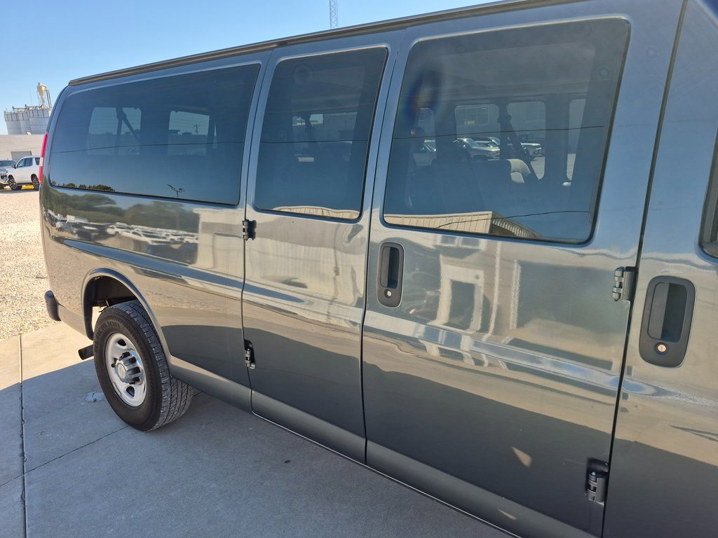 Used 2014 Chevrolet Express 3500 LT w/ LT Preferred Equipment Group image 6