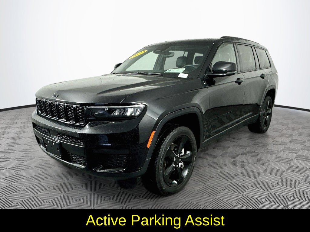 Used 2023 Jeep Grand Cherokee L Laredo AWD/4WD image 5